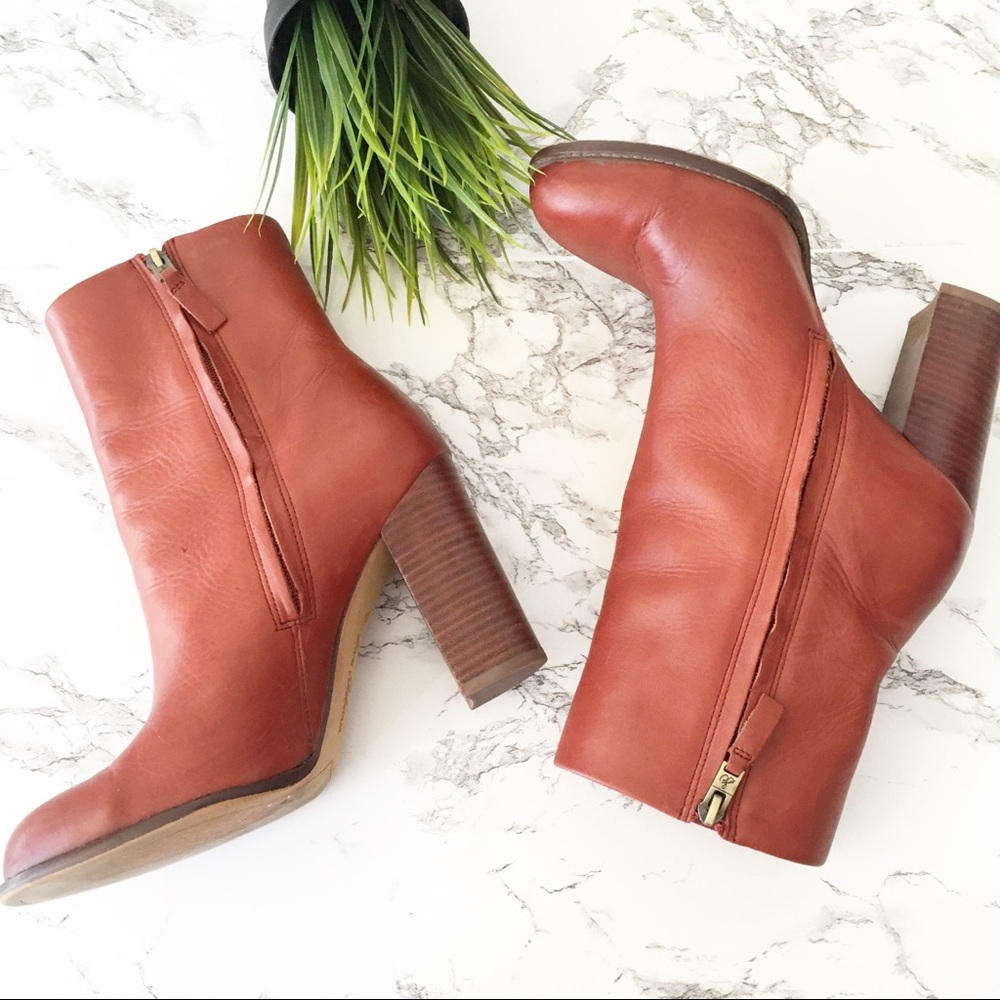 Sam Edelman red leather ankle booties size 8.5